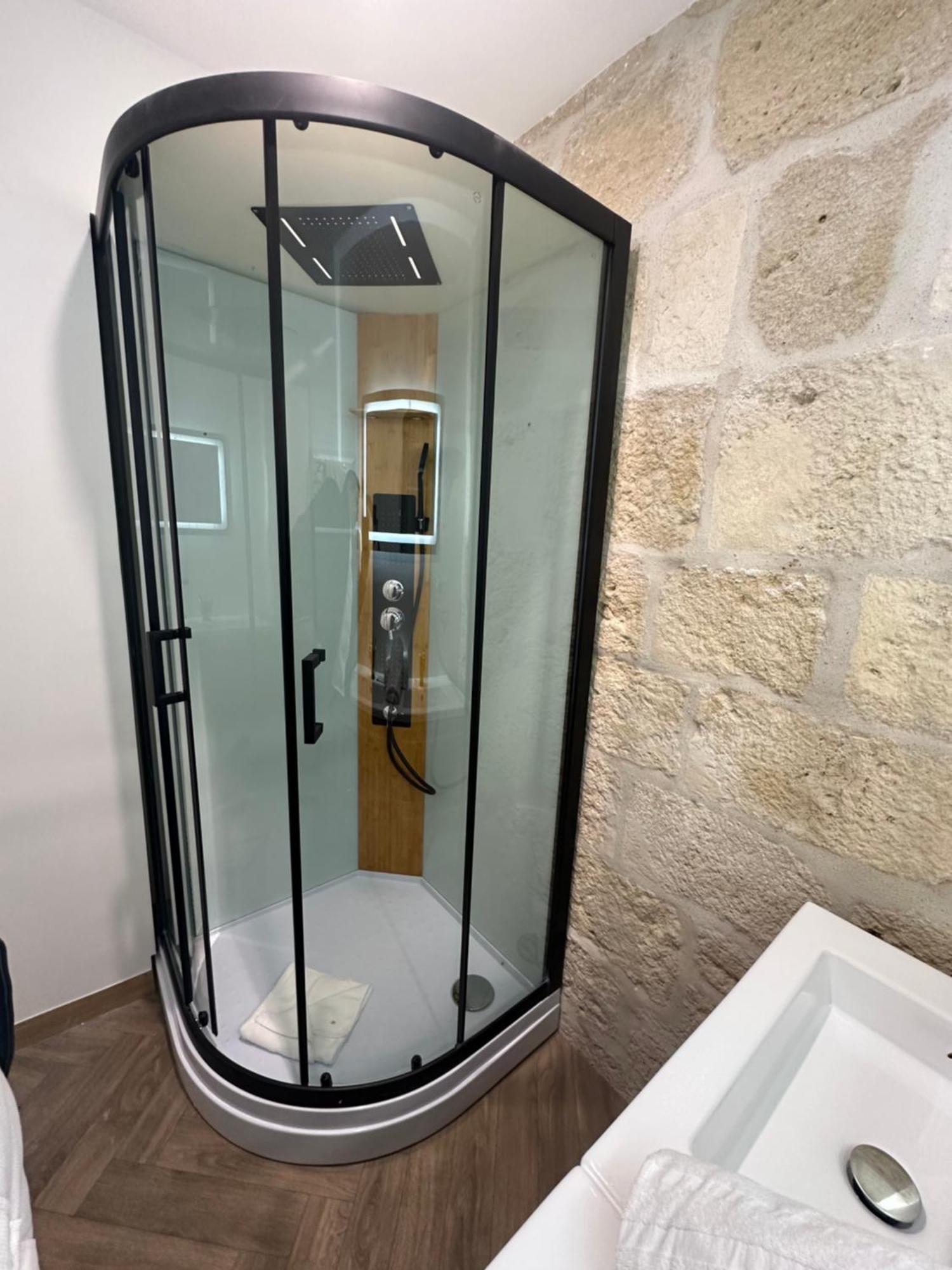 Petit Studio Presbytere Dans L'Eglise Narbonne Exteriér fotografie